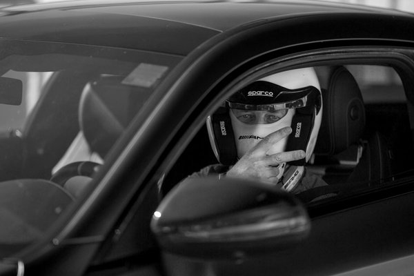 Acheter une moto pour voyager: critères de choix et modèles adaptés